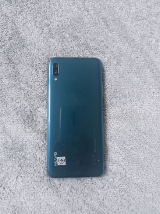 Smartfon Huawei Y6+gratis