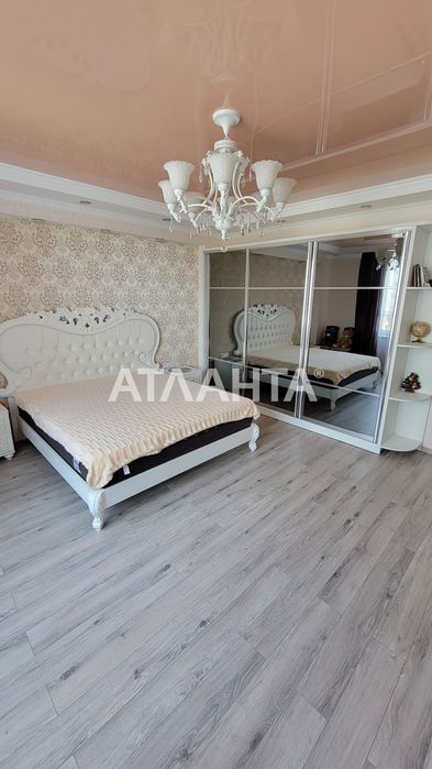 2-комн. квартира с ремонтом и мебелью в Аркадии, ЖК Гольфстрим