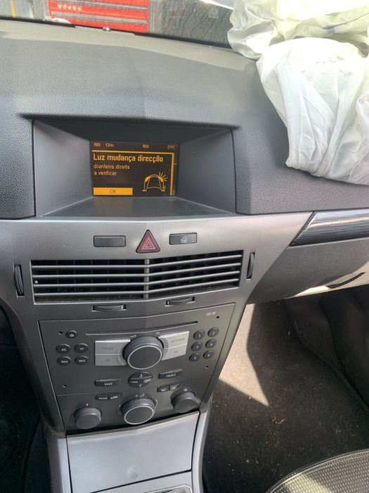 Material de opel astra h
