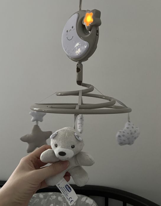 Музичний мобіль chicco для заспокоєння, сну, незамінна річ