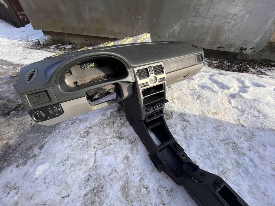 Розборка Ваз 2170 Пріора 2009 рік доглянута