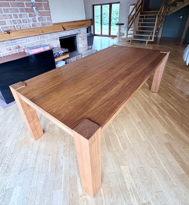 Stół VINOTTI orzech amerykański (100x200)