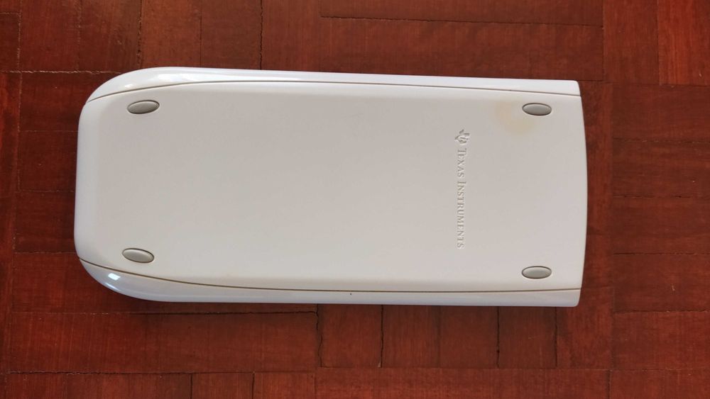 Calculadora TI-84 Plus Silver Edition Texas (+ capa, cabo, instruções)