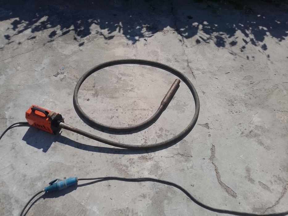 Vibrador para betão