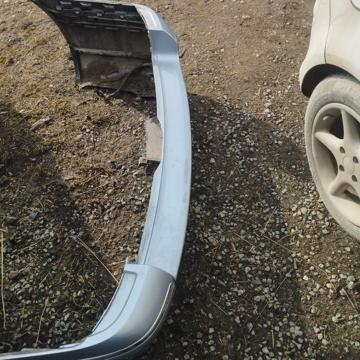 Volkswagen Passat B5 fl kombi zderzak tył oryginał z czujnikami LB5S