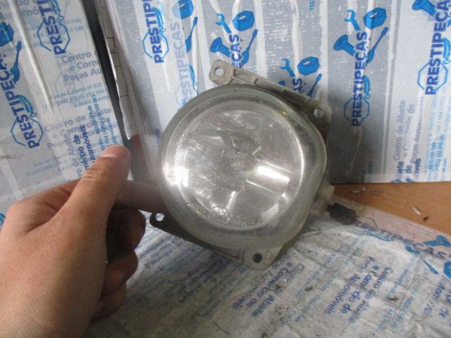 Farol nevoeiro frente direito ALFA ROMEO 156 (932_)