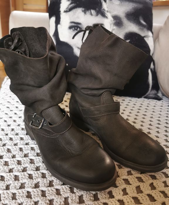 Skórzane kozaki botki Vera Pelle