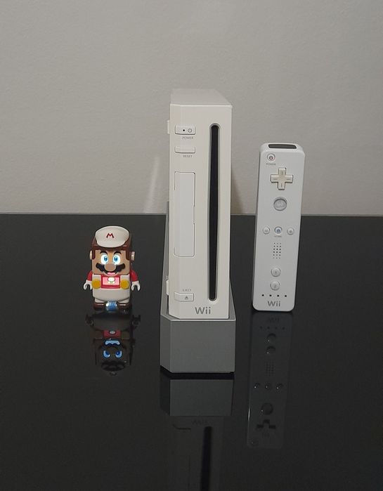 Consola Wii White Edition + Comando Wii (EXCELENTE ESTADO E COMPLETA)64551193064577121