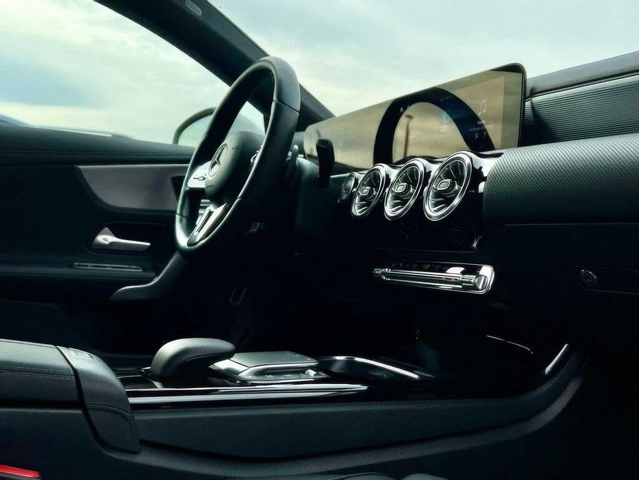 Mercedes CLA      2022