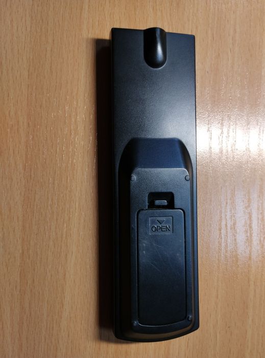 Пульты от видеомагнитофона Samsung и HDD/DVD плеера SUPRA