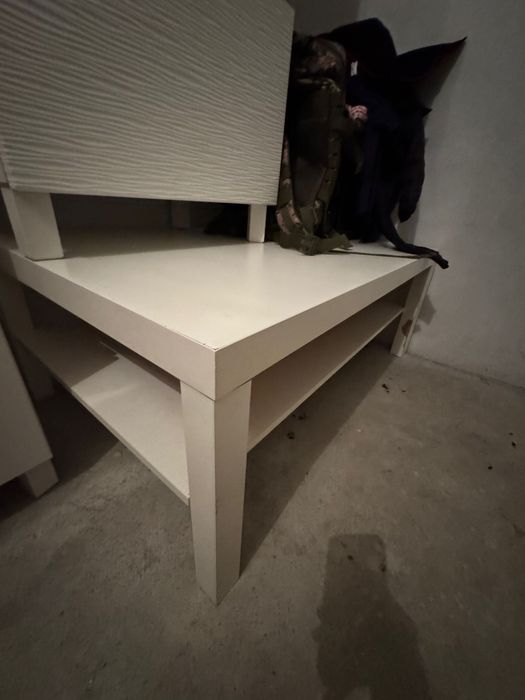 Cubos e mesa de centro