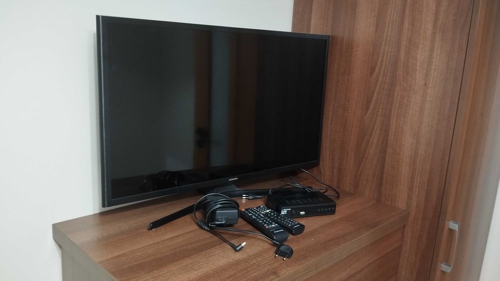 Telewizor 32 cal