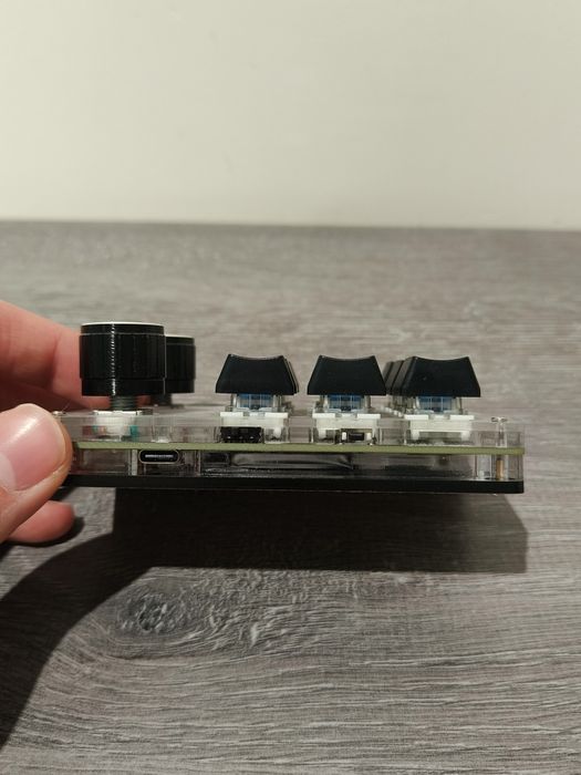 Mini klawiatura programowalna Annadue