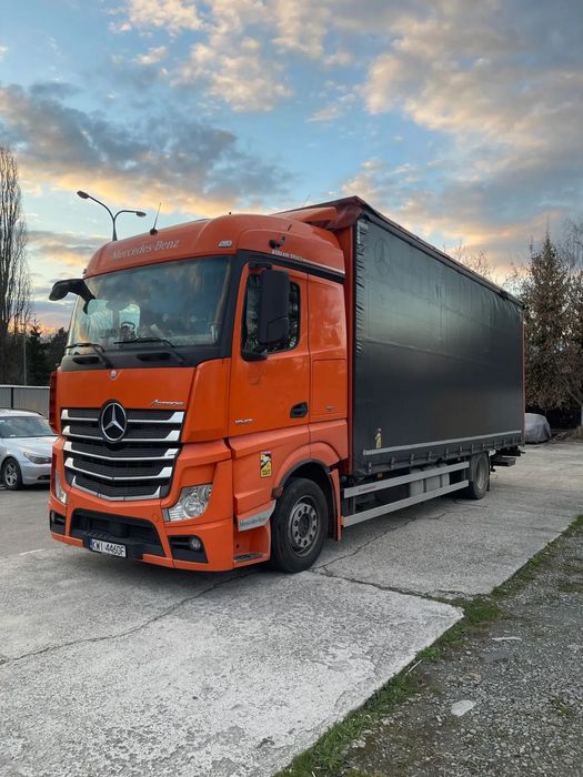 Mercedes-Benz Actros 1842  Mercedes-Benz Actros 1842