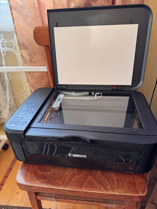 Кольоровий принтер на Wi-Fi та USB Canon