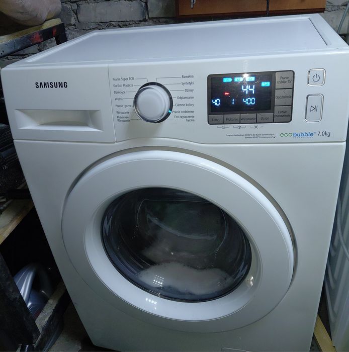 Sprzedam pralkę Samsung eco bubble  typu slim