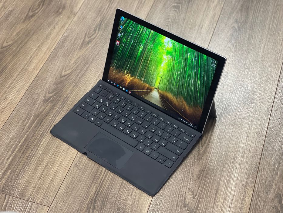 surface pro 4 - купити ноутбуки - Ціна на OLX.ua