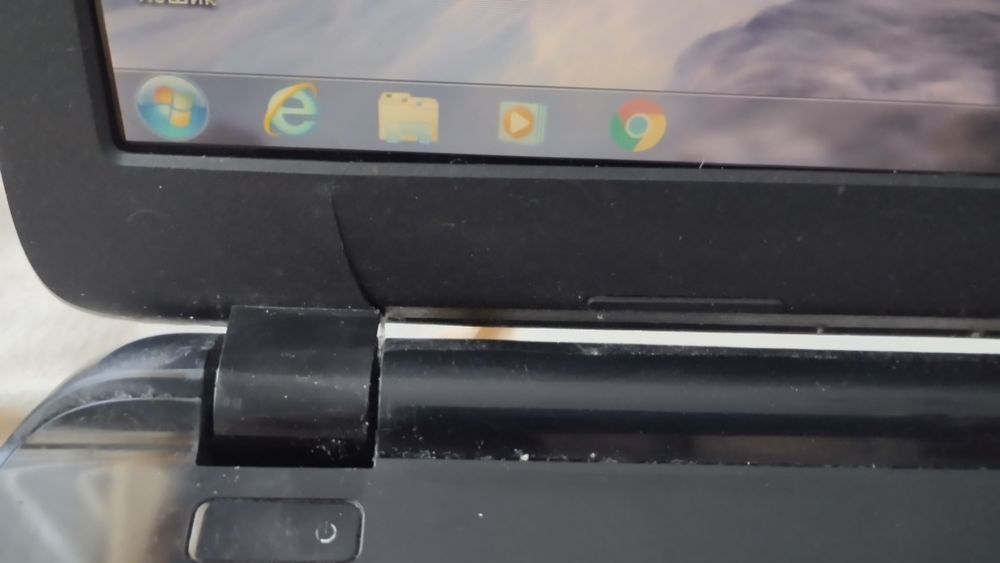 Ноутбук hp вживаний
