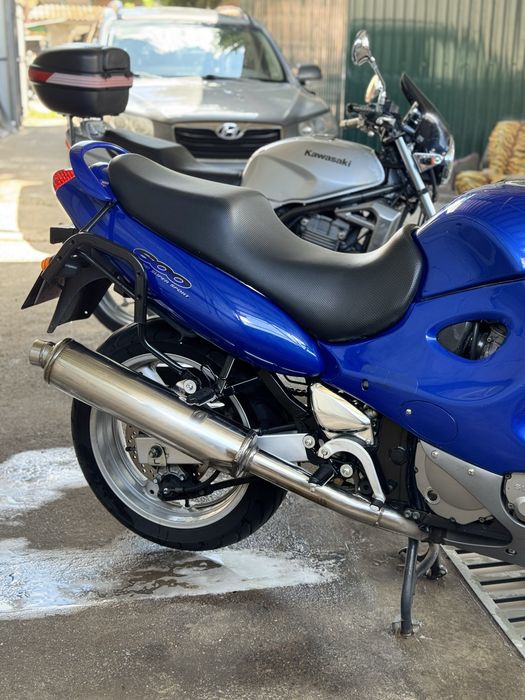 Suzuki GSX600F Свіжопригнаний