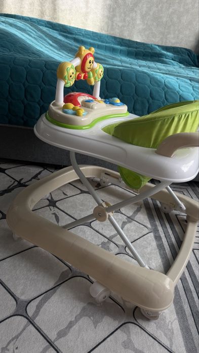 Продам Дитячі ходунки