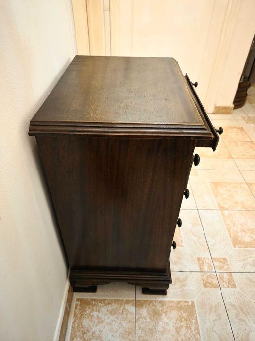 Camiseiro em mogno maciço antigo