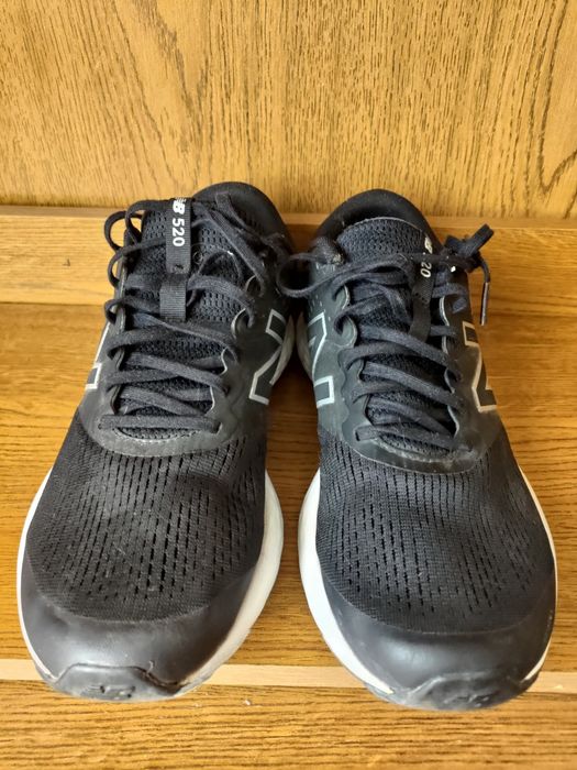 Кроссовки New Balance  42.5