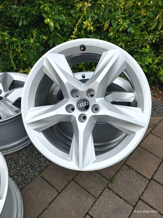 19 Audi 5x112 8J et28 nr 4M0 601025F