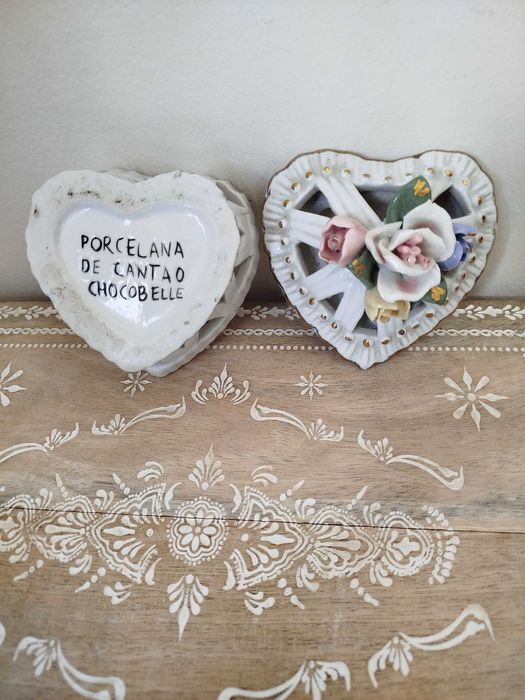 Caixa Guarda Jóias em Porcelana