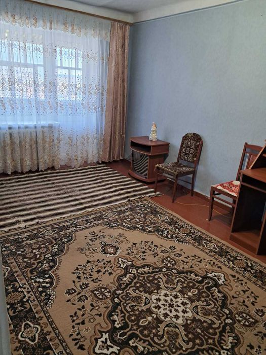 Продам однокімнатну квартиру в Богодухові