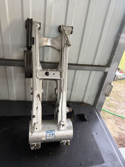 Vario Material suzuki ltr 450