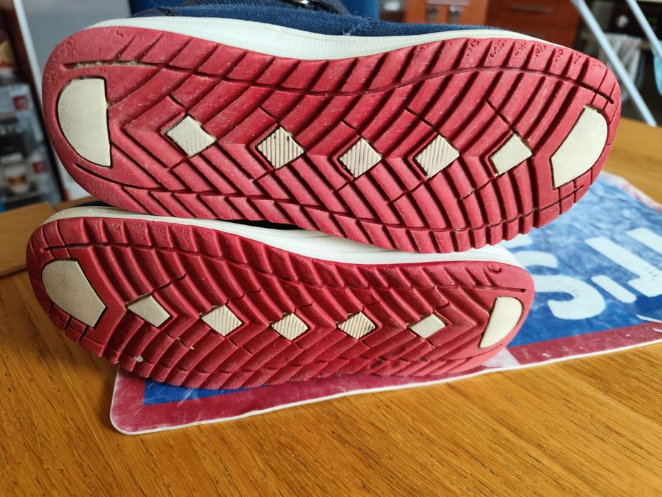 Buty zimowe chłopięce rozm 34