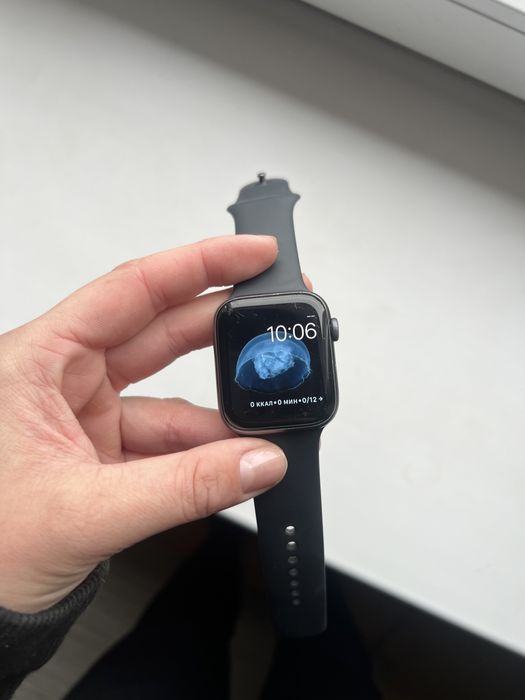 Apple Watch 5 series 44 mm