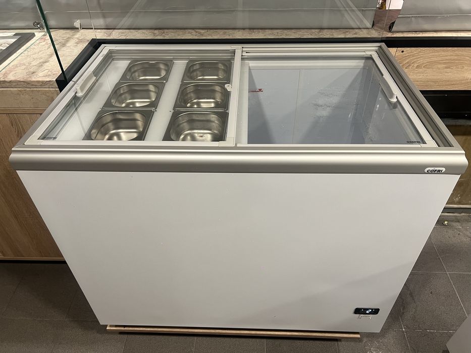 Congelador horizontal COFRI 325 lts