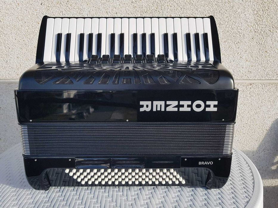 Acordeão Hohner 80 Baixos - Novo só usado uma vez