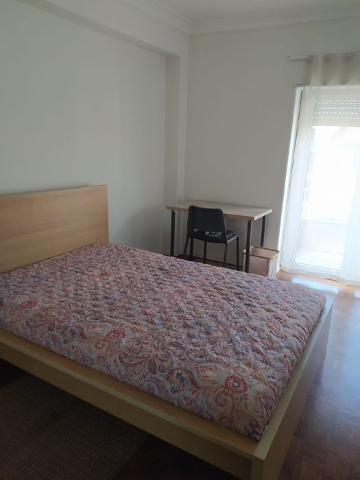 Aluguer quarto torres vedras
