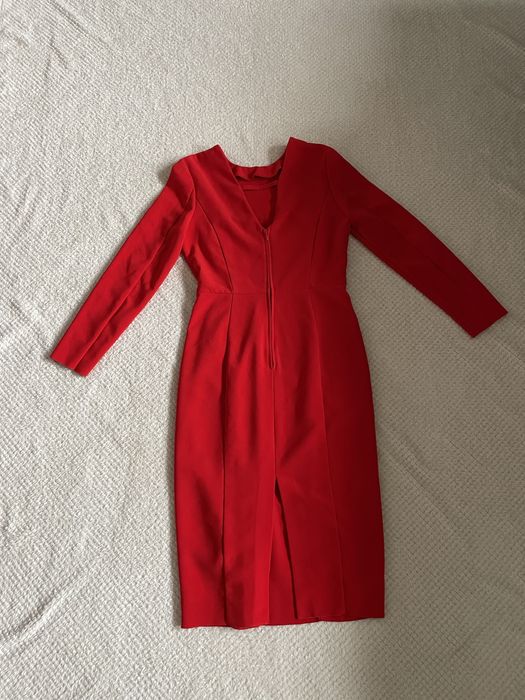 Czerwona dopasowana sukienka midi h&m rozkiar 38