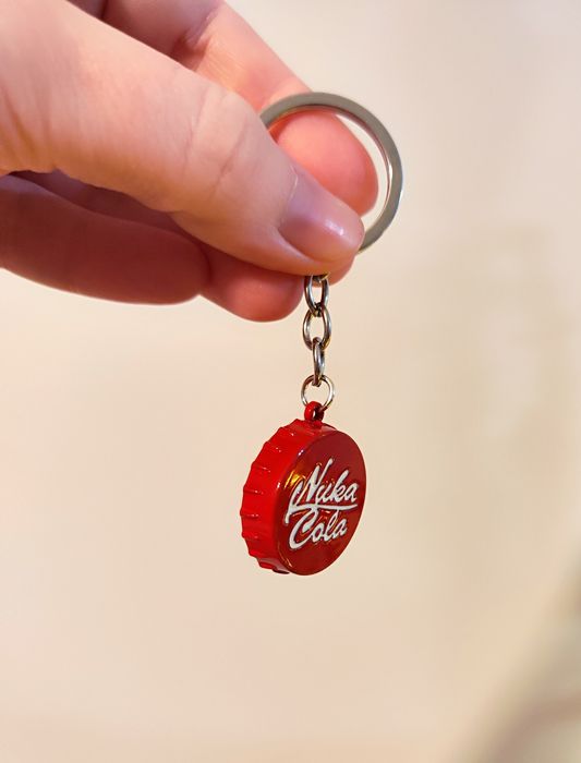 Breloczek do kluczy kapsel nukacola Fallout