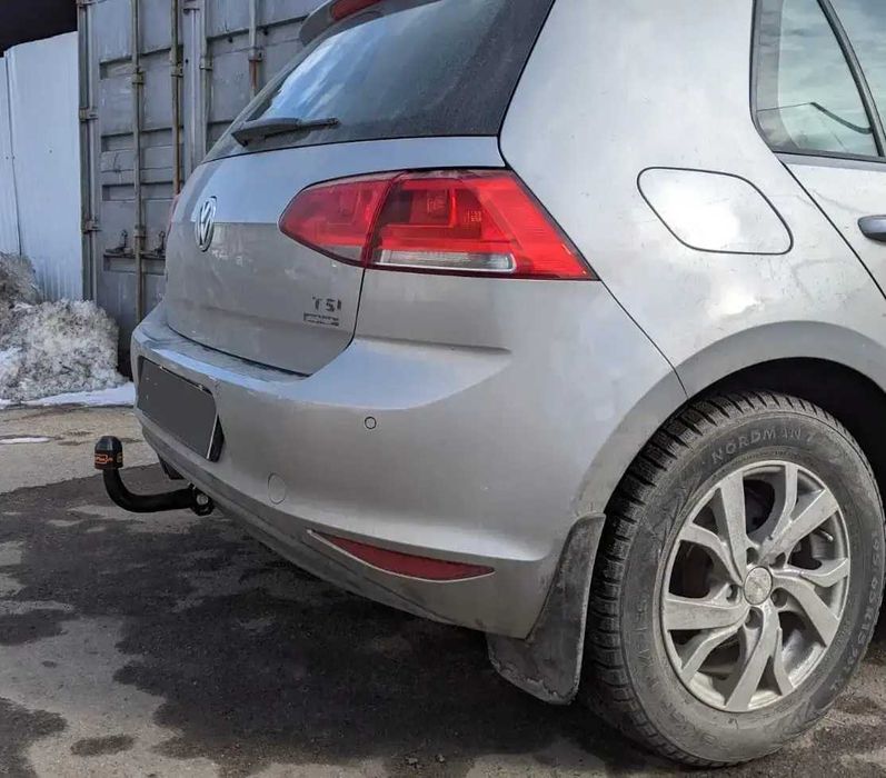 ФАРКОП на Volkswagen Golf 4 5 6 7. Якісне причіпне з повним електропакетом.