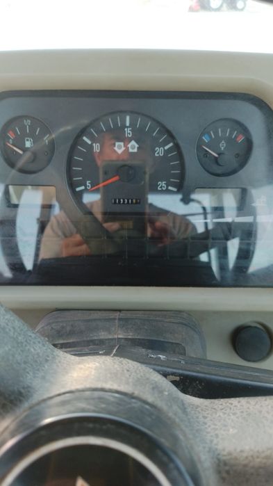 Trator Massey Ferguson cabinado modelo 5465 ,com caixa 16x16.