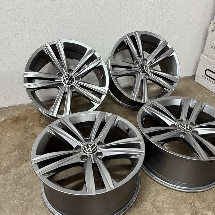 Alufelgi 18" Oryginalne Volkswagen Tiguan R line Arteon Passat