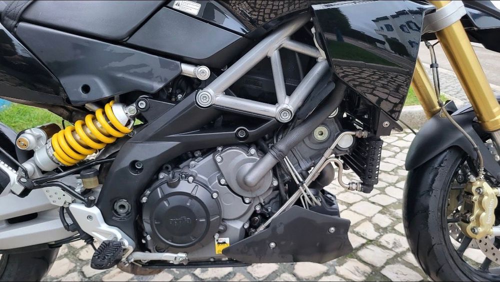 Aprilia Dorsoduro 1200cc