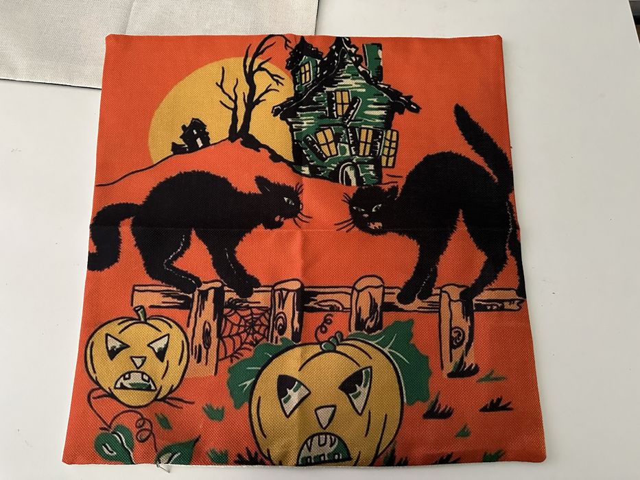 Poszewka na poduszke halloween