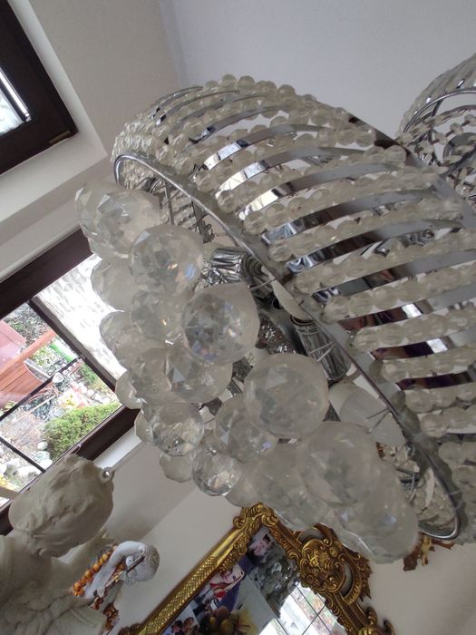 Żyrandol kryształowy kule
