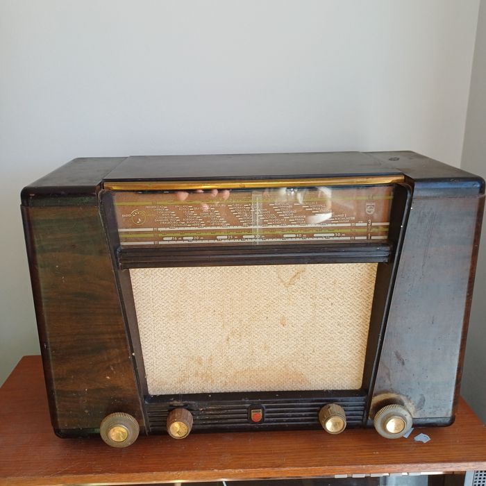 Radio lampowe Philips Preludio BN 400 A