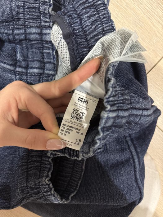Джинсы оверсайз оригинал diesel