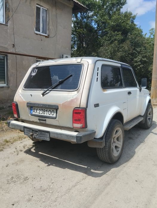 Продам Нива 21214