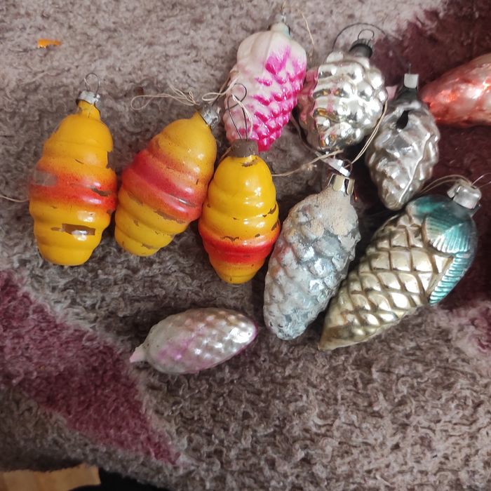 Продам елочные игрушки