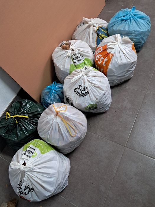 21kg Rolhas usadas