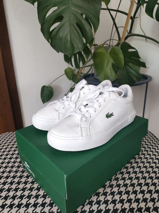 Białe buty Lacoste r. 35