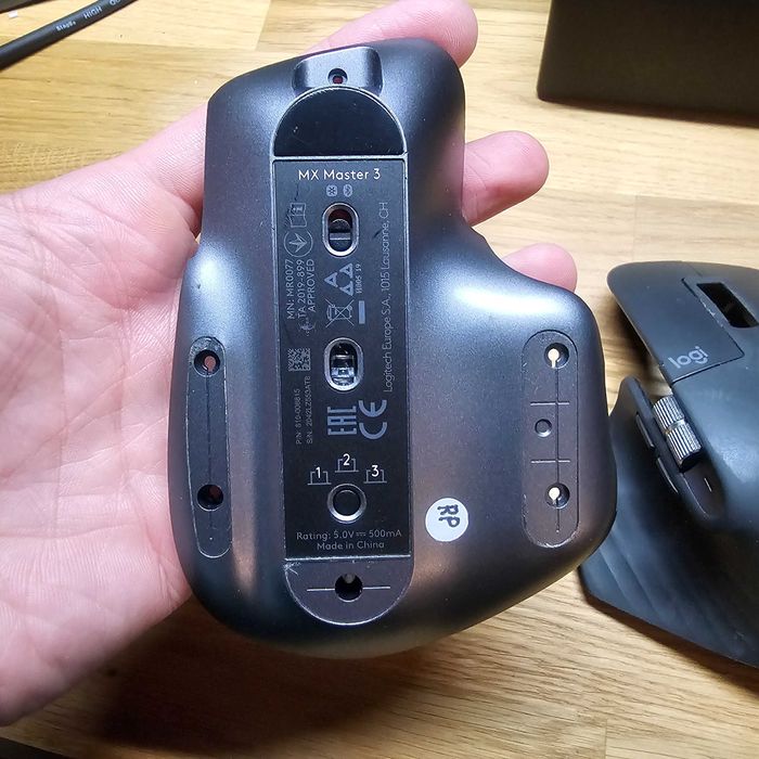 Rato Logitech Mx Master 3 - PARA PEÇAS